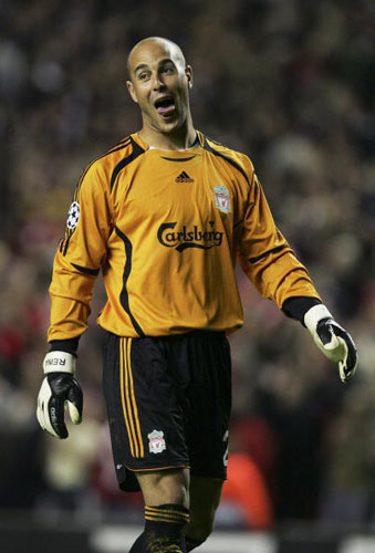 要不咱试试？网红：投简历来当工人，就能在诺坎普免费看球（网红支招：投简历去打工，诺坎普免费观赛不是梦）