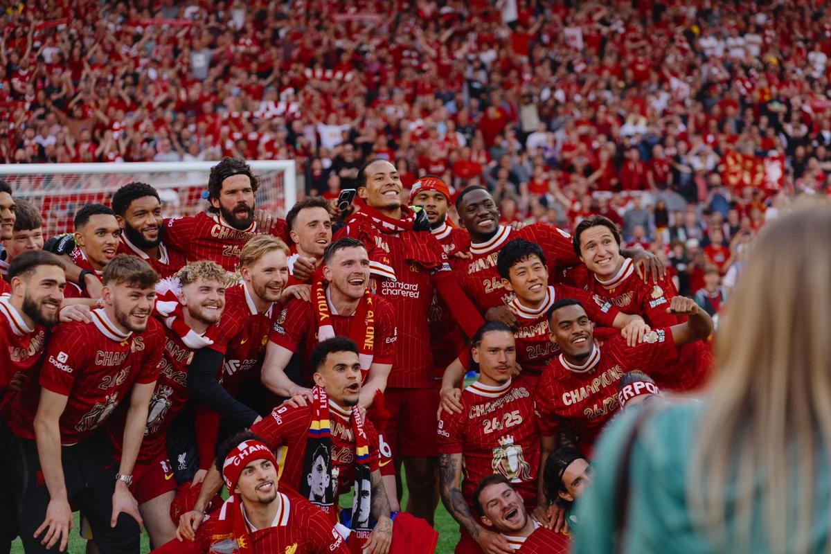 跨越20年的青春！C罗有望迎来个人第六次世界杯之旅（20年韶华见证！C罗或将踏上第六次世界杯征程）