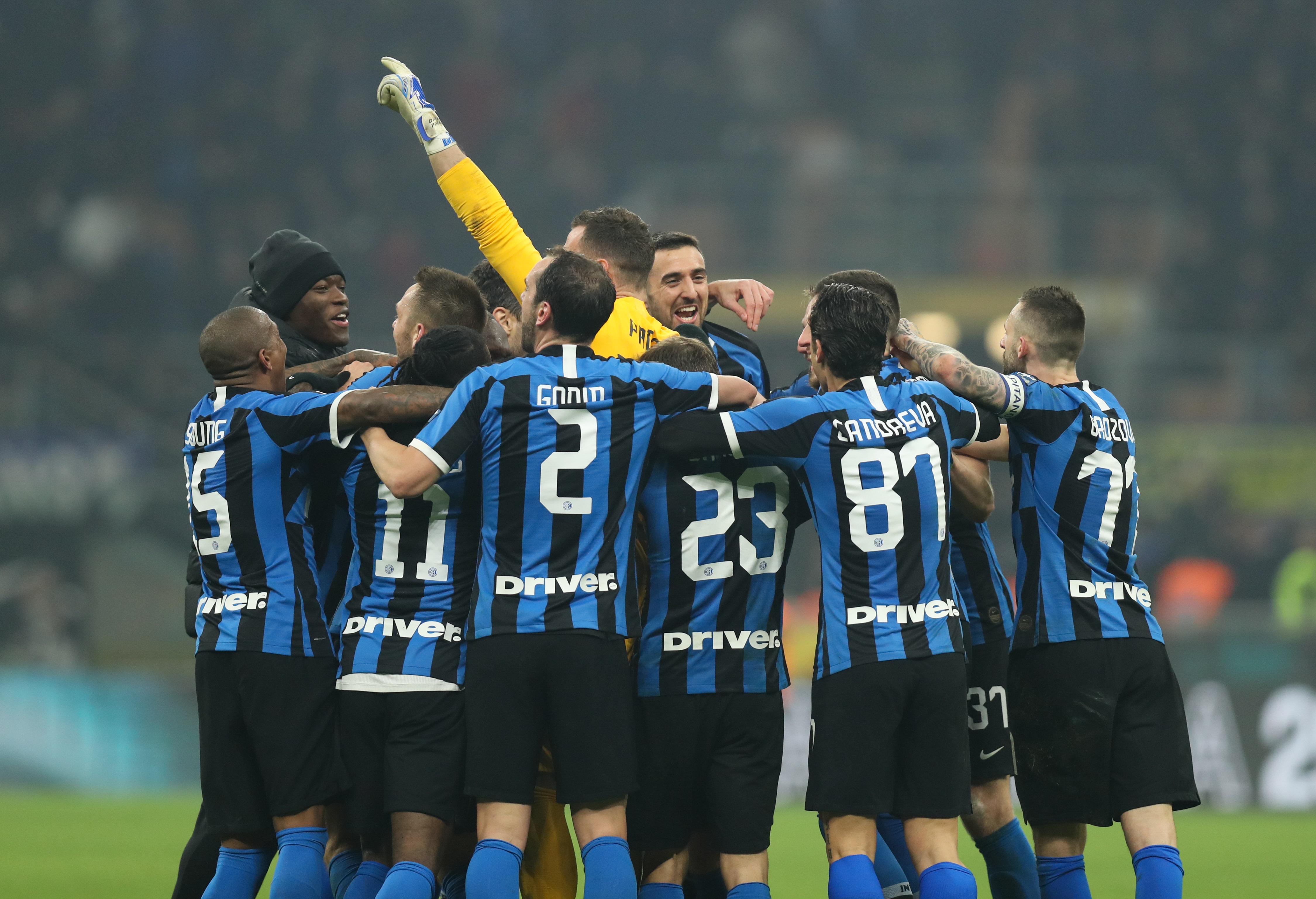 CBA季后赛前瞻：广东男篮力争三连冠,（CBA季后赛展望：广东男篮剑指三连冠）