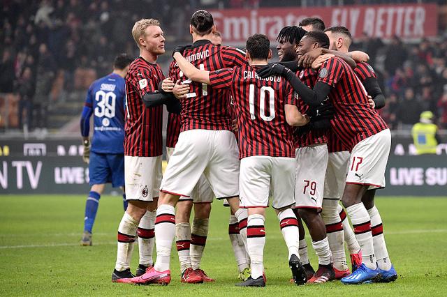 世体：巴萨12月前往秘鲁或摩洛哥踢友谊赛的计划已被排除（世体：巴萨已不考虑12月赴秘鲁或摩洛哥进行友谊赛）