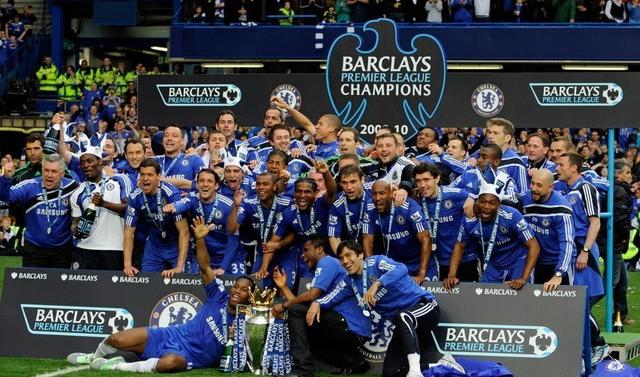 什么情况？西海岸男女足分别被处以转会禁令，但FIFA网站又说只适用于女足（西海岸转会禁令现矛盾：男女足皆被罚，FIFA官网却称仅女足适用）