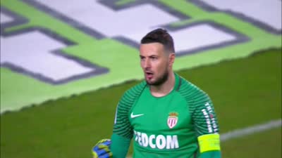 记者：拜仁、曼联有意巴莱巴，球员更希望留英超加盟红魔（曝拜仁曼联齐追巴莱巴 他更愿留英超投曼联）