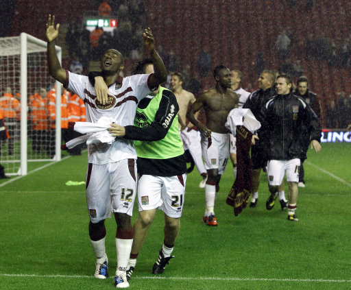 六台：如果皇马输给阿拉维斯，阿隆索会立刻被解雇（六台称：皇马若负阿拉维斯，阿隆索将即刻下课）