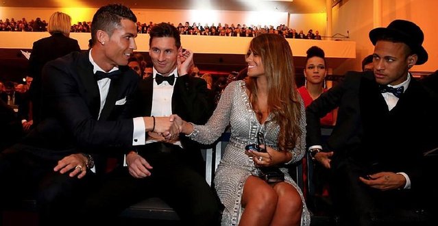 一人一城，韩国前国脚崔喆淳退役，曾代表全北出场超500次（全北功勋、韩国前国脚崔喆淳宣布退役：为俱乐部出场500余场）