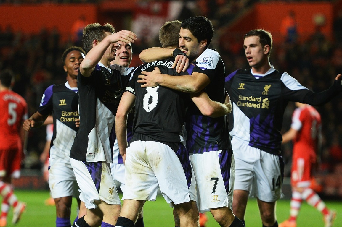 格拉斯纳：没有球队报价格伊，我预计他会待到赛季末（格拉斯纳称未收到格伊报价，预计其将留队至赛季末）